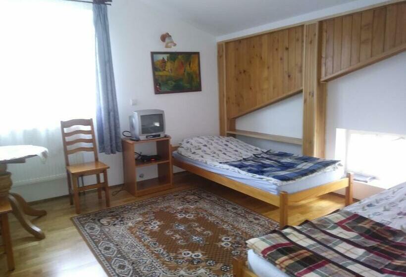 غرفة قياسية, Agroturystyka Stokrotka