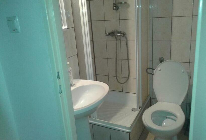 غرفة قياسية, Agroturystyka Stokrotka