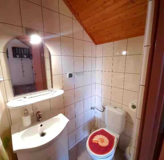 غرفة قياسية مطلّة علي الحديقة, Leśny Dwór Bieszczady   Sauna I Gorąca Balia