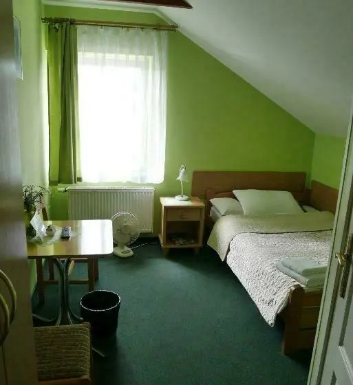 Standard Yhden Hengen Huone, Motel Orion