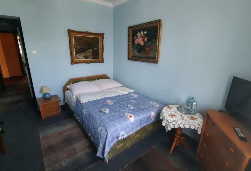 标准单人间, Owe Pokoje J.bukowiecka