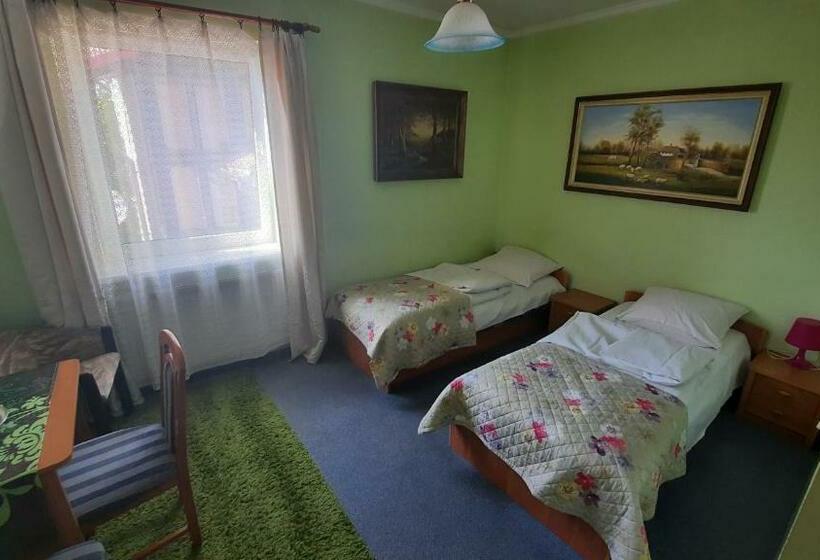 标准间, Owe Pokoje J.bukowiecka