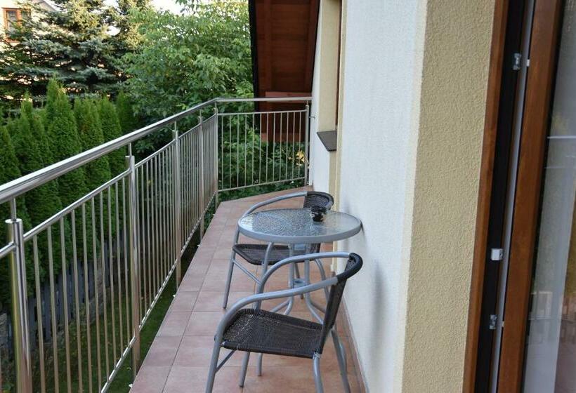 スタンダードルーム, Gościniec Klejnot