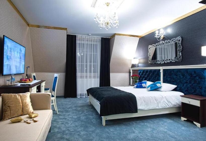 デラックスルーム, Campari