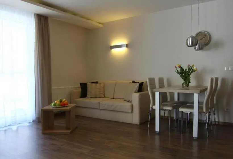 Huoneisto 1 Makuuhuone, Apartamenty W Marina Jastrzebia Gora