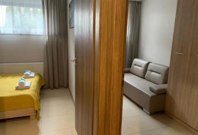 2 Bedroom Apartment with Views, Apartamenty W Marina Jastrzebia Gora