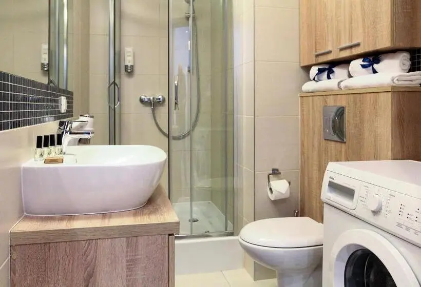 2 Bedroom Apartment with Views, Apartamenty W Marina Jastrzebia Gora