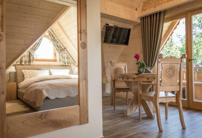 سوئیت جونیور با چشمانداز کوهستان, Aparthotel Bambi