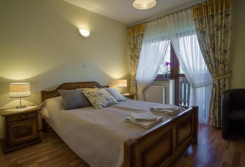 Номер Стандарт с Балконом, Dom Wypocz Pod Litwinką Apartamenty