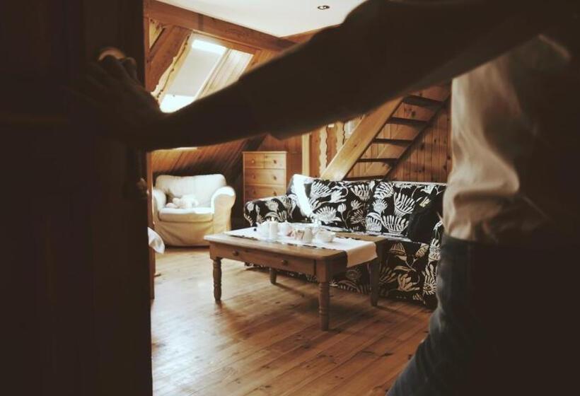 חדר סטנדרט לארבעה, Kamienica Sporting