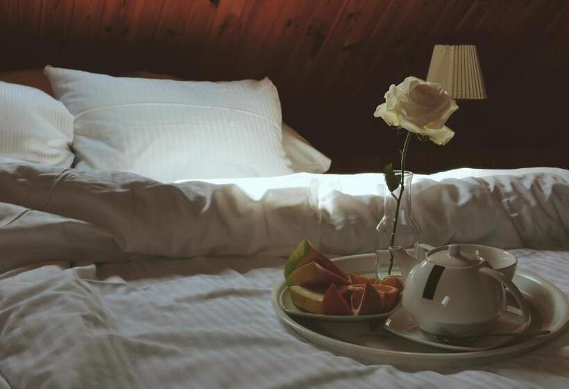 חדר סטנדרט לשלושה, Kamienica Sporting