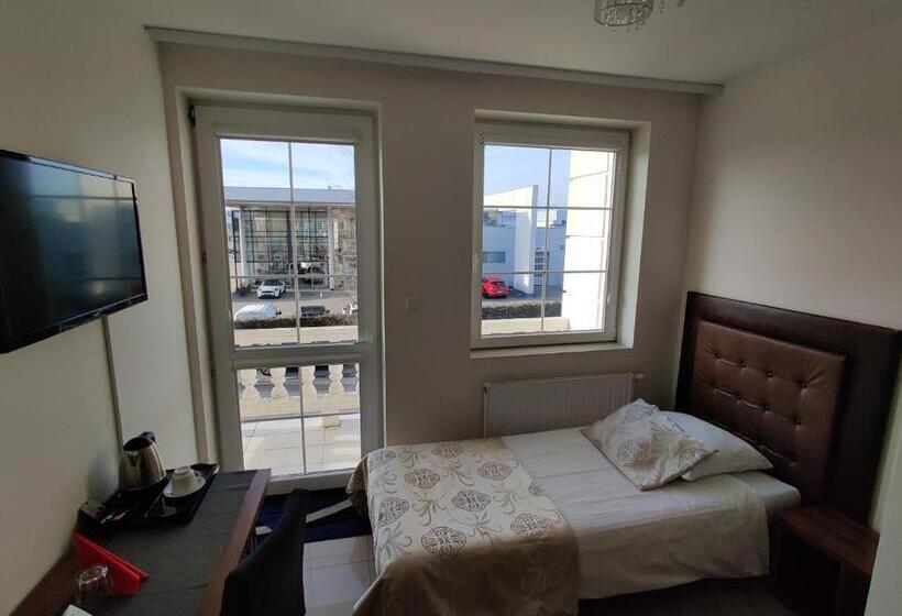 スタンダードシングルルーム, Belweder