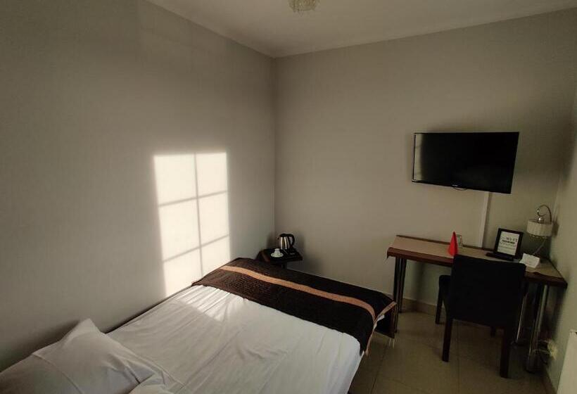 スタンダードシングルルーム, Belweder