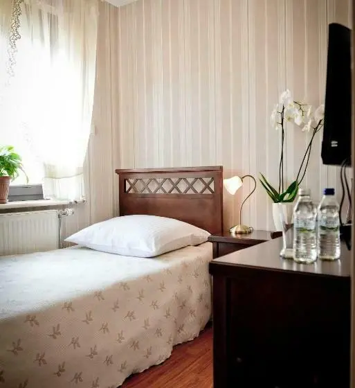 スタンダードシングルルーム, Koloseum