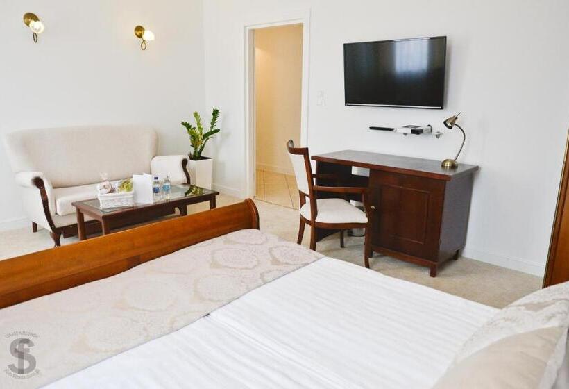 豪华房间, Koloseum