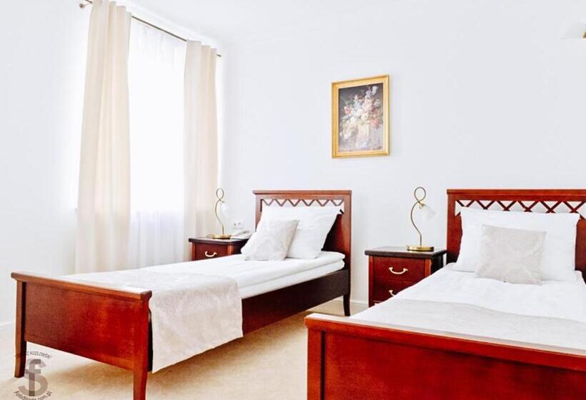 غرفة ديلوكس, Koloseum