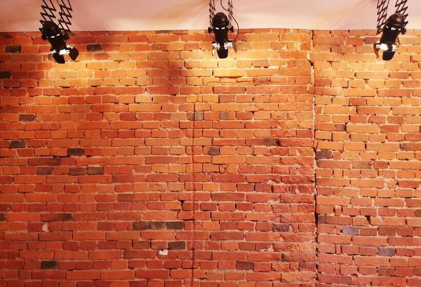 استودیوی استاندارد, Italiano Vero