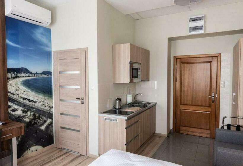 استودیوی لوکس, Metropolis Apartamenty Centrum