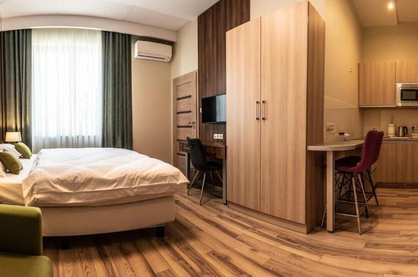 استودیوی سوپریور, Metropolis Apartamenty Centrum