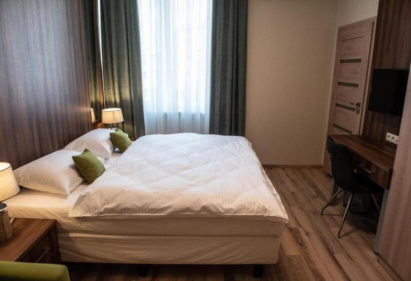 استودیوی سوپریور, Metropolis Apartamenty Centrum