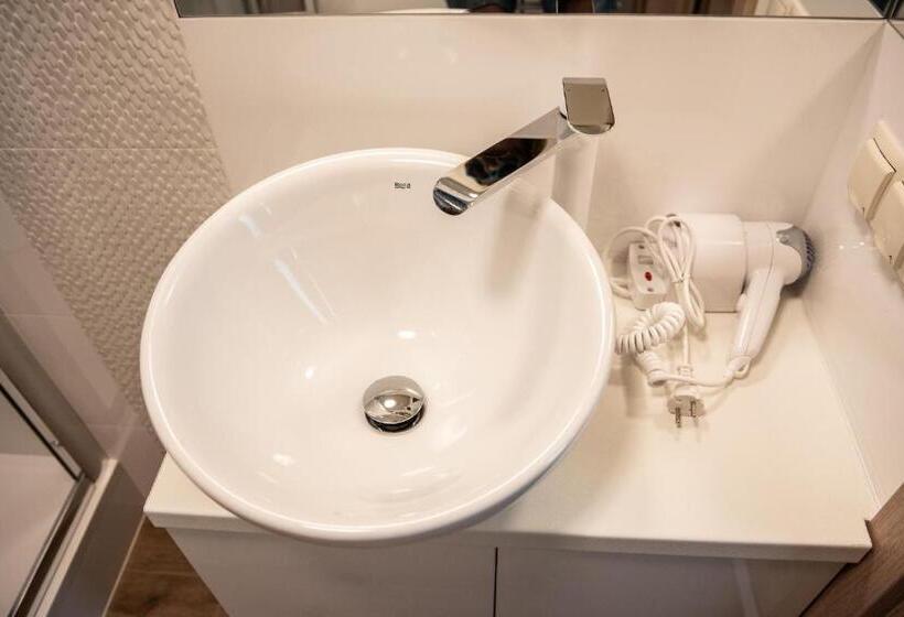 Номер Basic, Metropolis Apartamenty Centrum