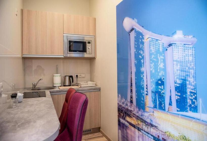 استودیوی سوپریور, Metropolis Apartamenty Centrum