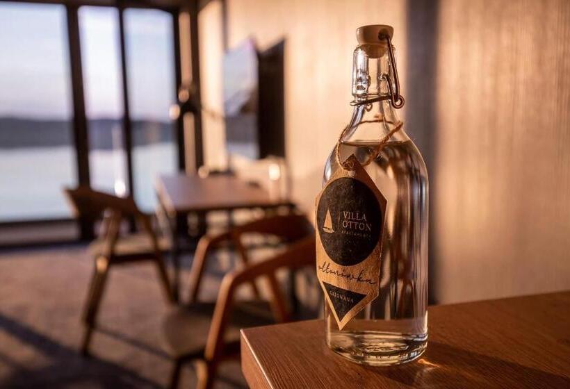 Superior room with lake view, Otton Charzykowy Bed&restaurant