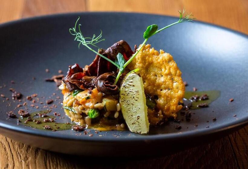 Suite with lake view, Otton Charzykowy Bed&restaurant