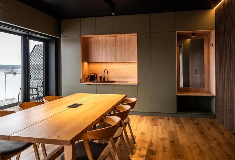 Suite with lake view, Otton Charzykowy Bed&restaurant