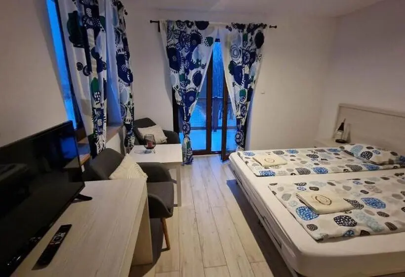 Perhehuone, Hosteria Na Mazurach