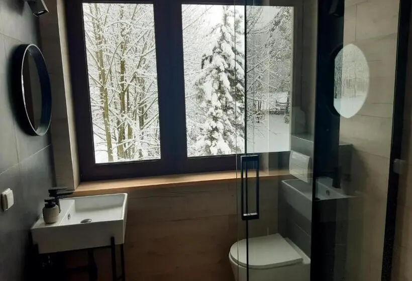 Standard Yhden Hengen Huone, Hosteria Na Mazurach