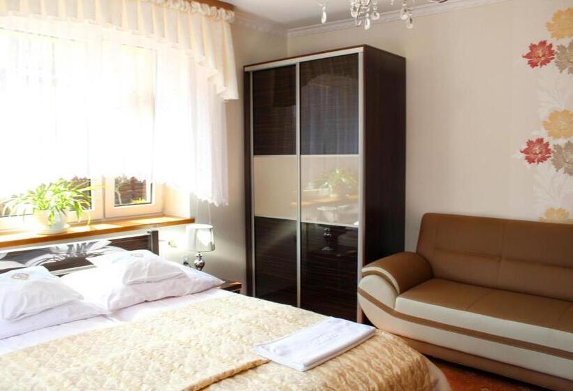 غرفة قياسية, Willa Malibu