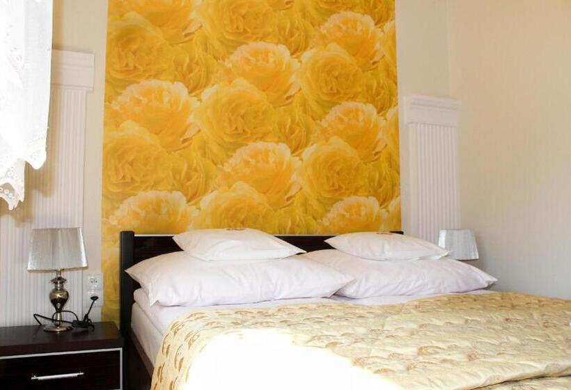 غرفة قياسية, Willa Malibu