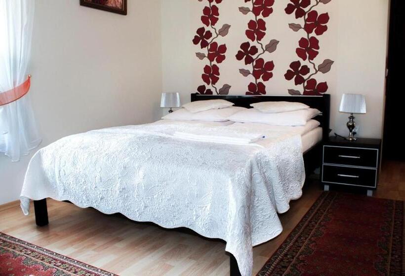 غرفة قياسية, Willa Malibu