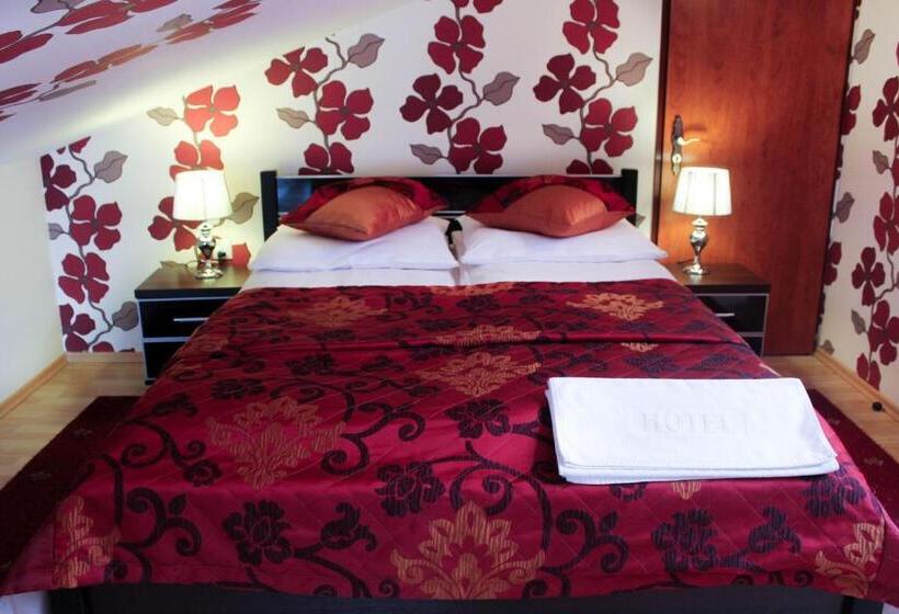 غرفة قياسية, Willa Malibu