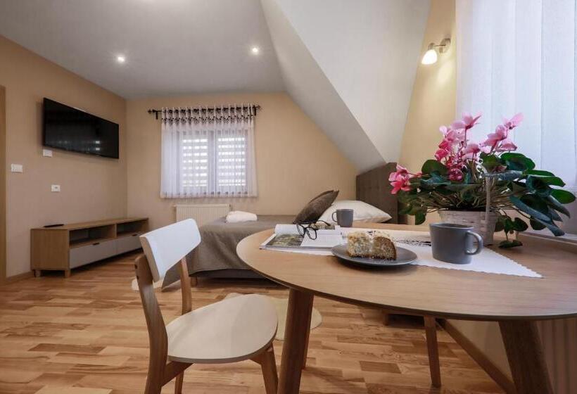 חדר דלוקס, Willa Nad Urwiskiem