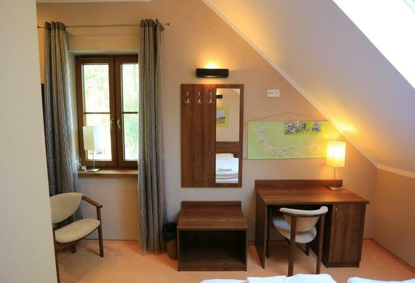 スタンダードルーム, Pensjonat Bajdarka