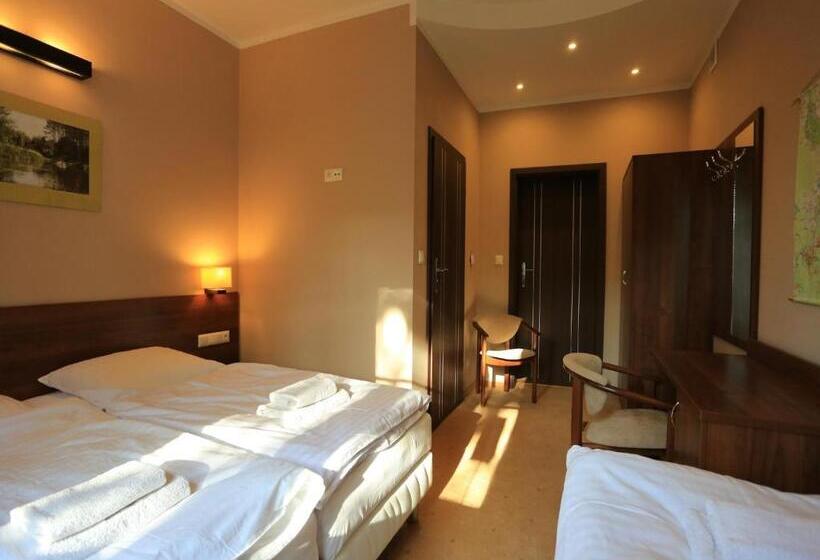 スタンダードトリプルルーム, Pensjonat Bajdarka