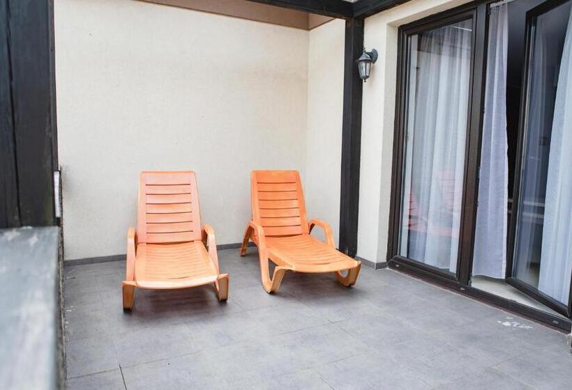 آپارتمان لوکس 1 خوابه, Arena Slonca