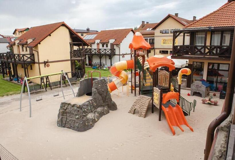 آپارتمان لوکس 1 خوابه, Arena Slonca