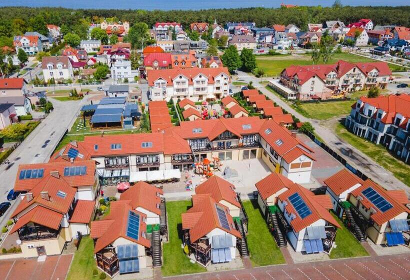 سوئیت با بالکن, Arena Slonca