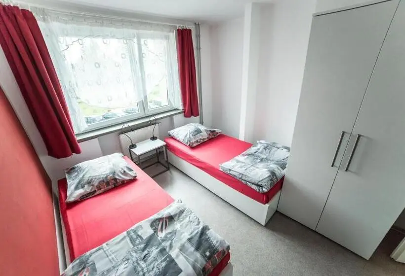 Comfort Yhden Hengen Huone, Klimczoka 6