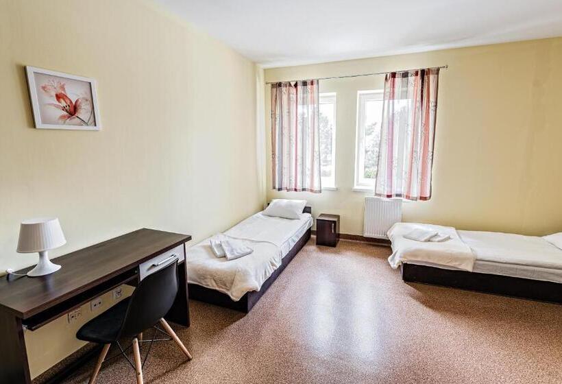 Номер Стандарт Трехместный, Villa Sulejówek