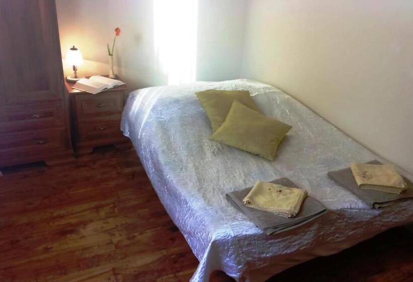 اتاق اکونومی, Bakster