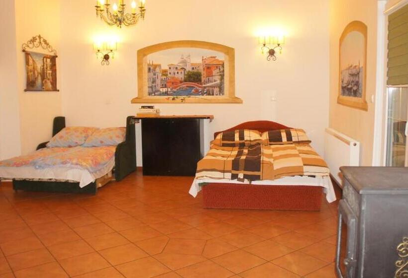 スタンダードスタジオ, Canal Grande