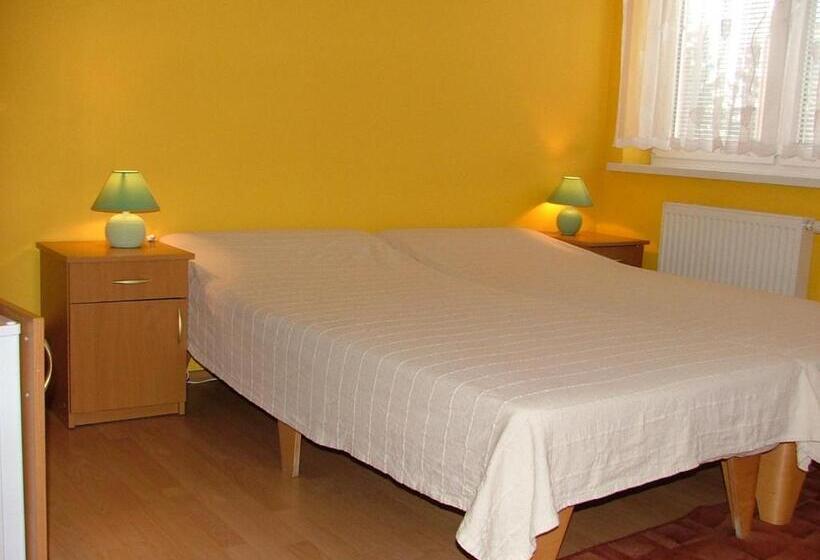 Quarto Estandar Individual, Dom Gościnny Pod Brzozami