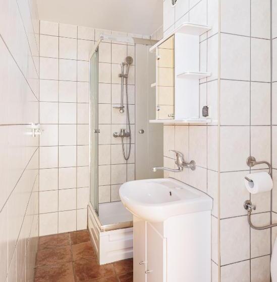 חדר משפחתי, Dom Gościnny Relax