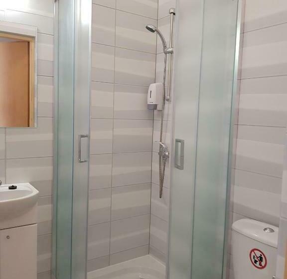 اتاق اکونومی, Pokoje U Filipa