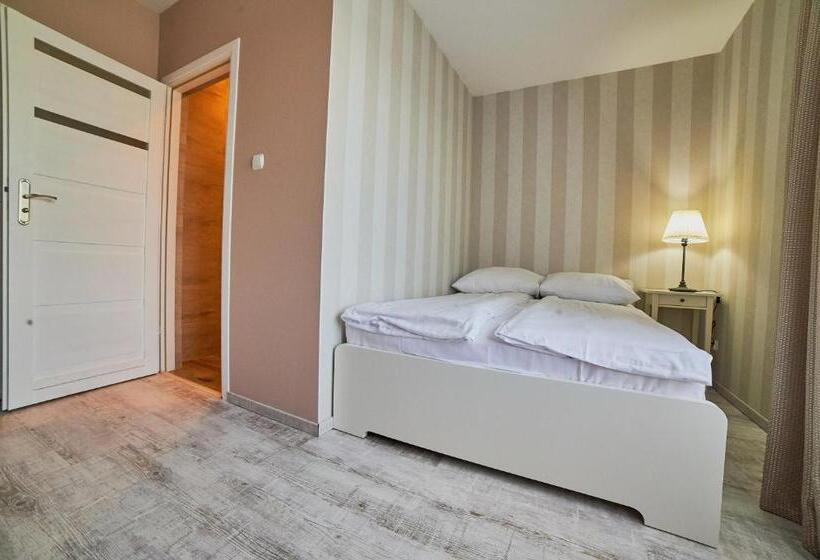 غرفة قياسية, Rancho