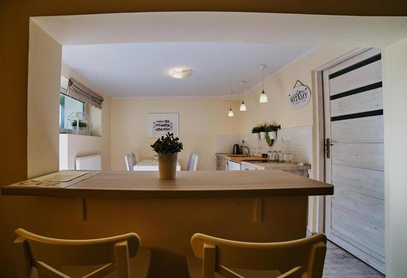 إستوديو قياسى مطلّ علي الحديقة, Rancho